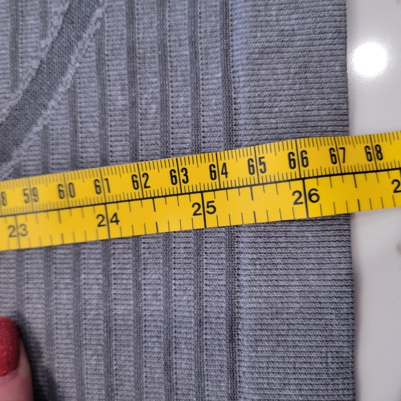 Lululemon Swiftly Run Tank Size 4 EUC - Picture 6 of 6